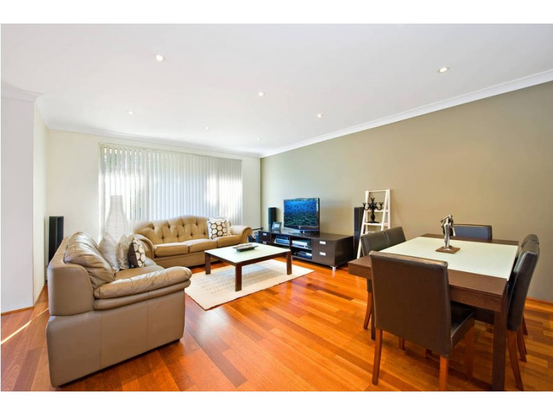 3/97 Yathong Road, Caringbah NSW 2229