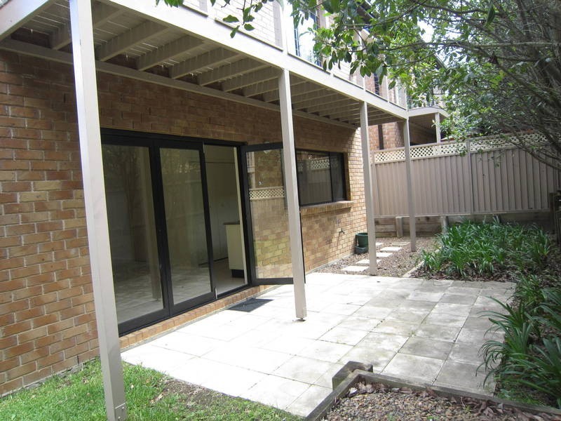 2/26 Hope Street, Wyong NSW 2259