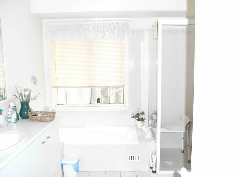 23 Burbank Drive, Tuggerah NSW 2259