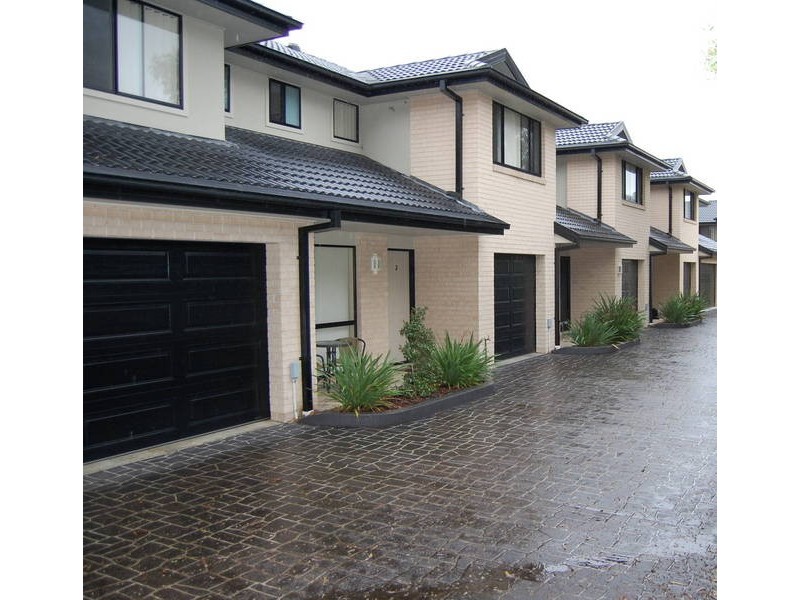 2/72 Dwyer Street, North Gosford NSW 2250