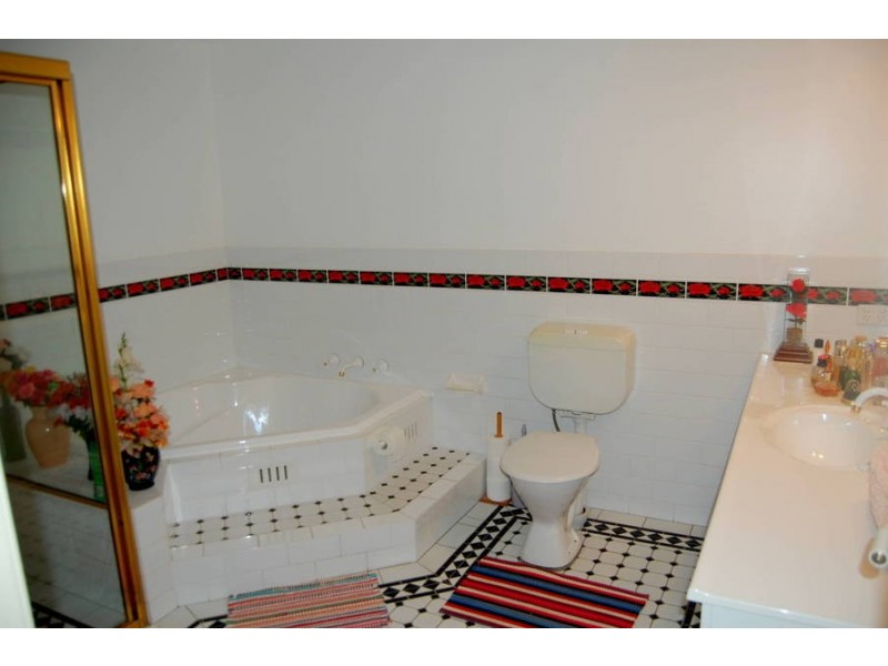 56 Woodbury Park Drive, Mardi NSW 2259