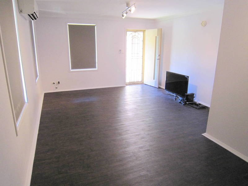 1/2 Keefers Glen, Mardi NSW 2259