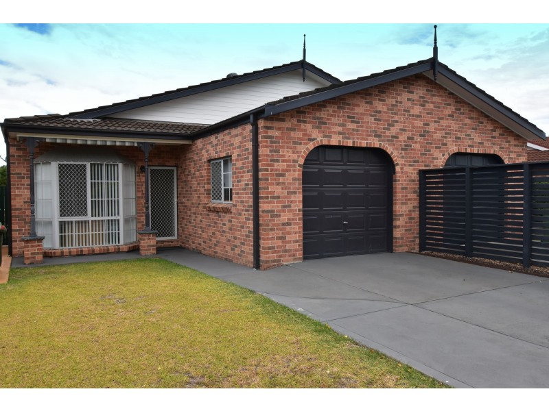 48a Woodbury Park Drive, Mardi NSW 2259