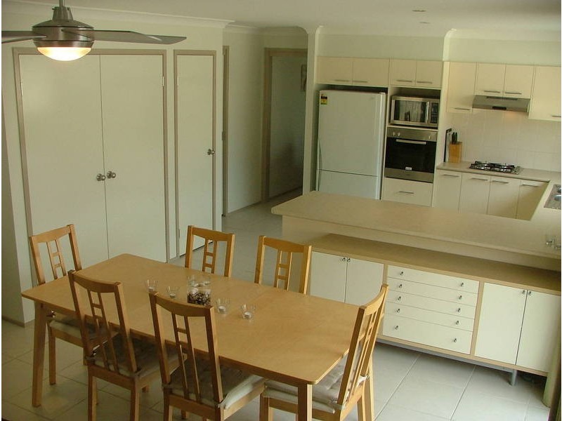 72 Peppercorn Avenue, Woongarrah NSW 2259