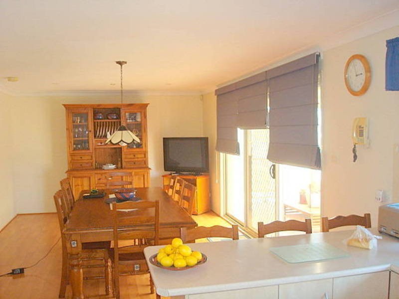 9 Honeygum Way, Mardi NSW 2259