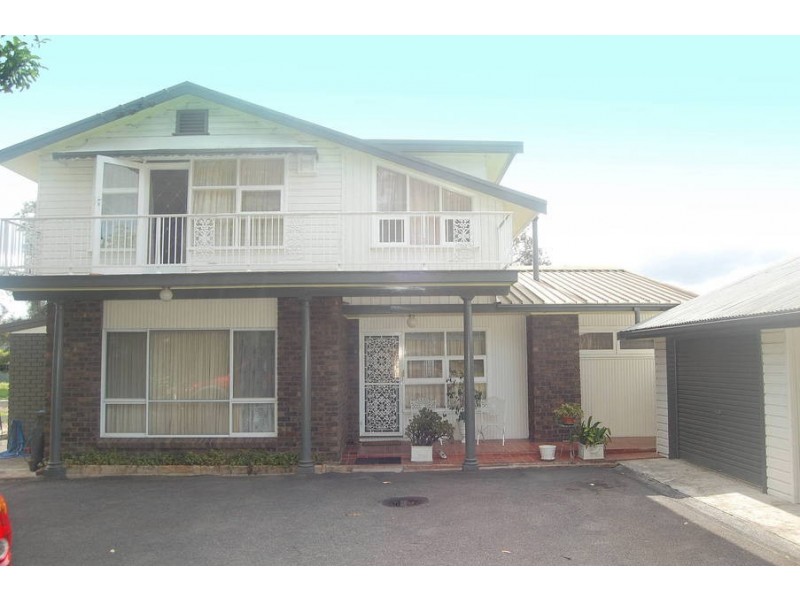 257 Avoca Dr, Green Point NSW 2251