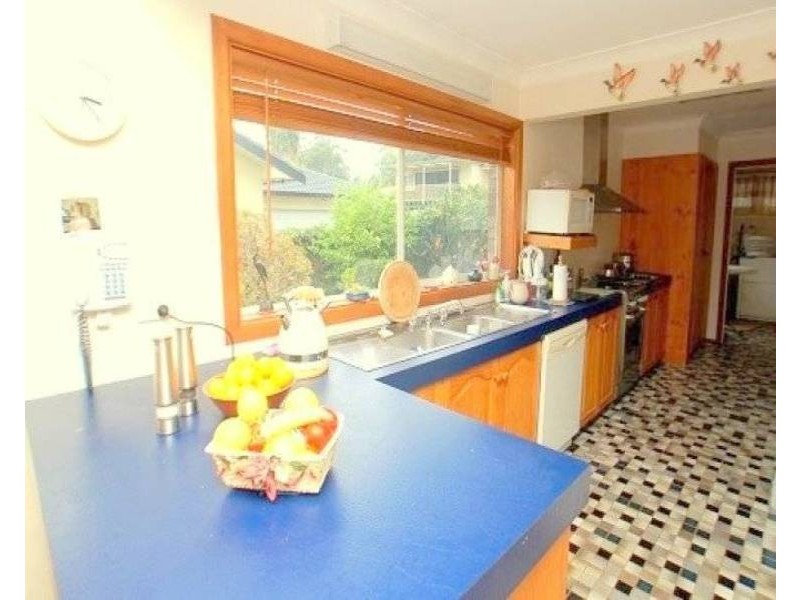 257 Avoca Dr, Green Point NSW 2251