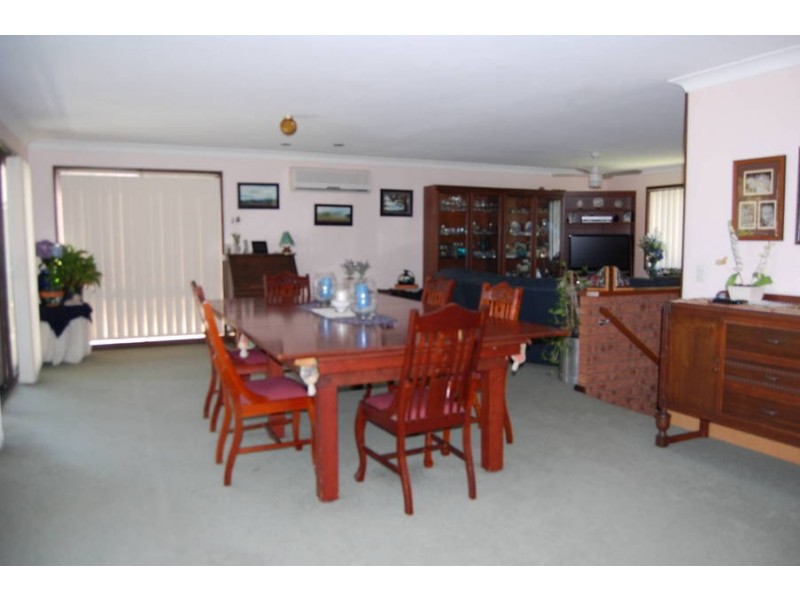 2 Kingland Close, Tacoma South NSW 2259