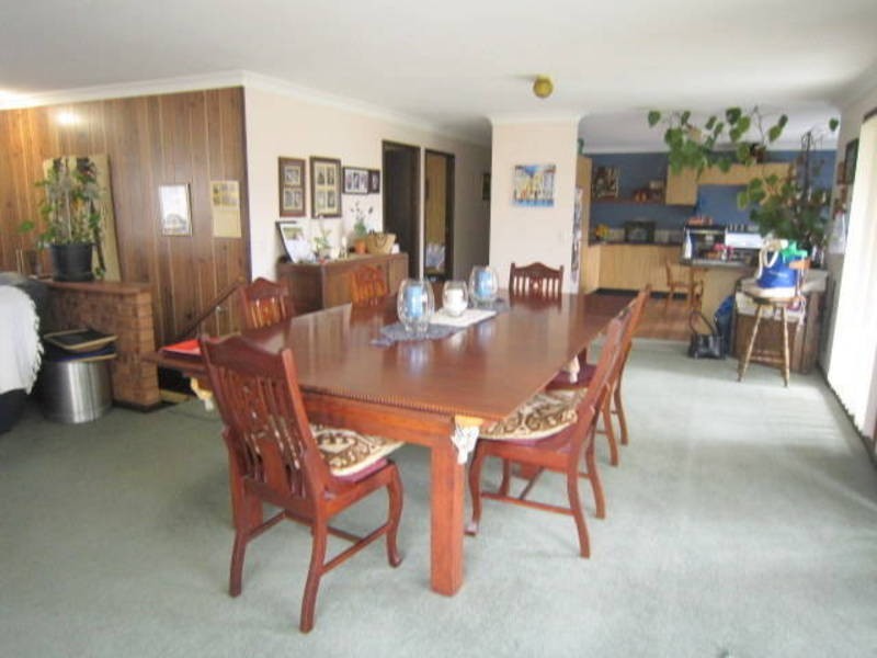 2 Kingland Close, Tacoma South NSW 2259