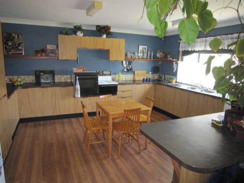 2 Kingland Close, Tacoma South NSW 2259