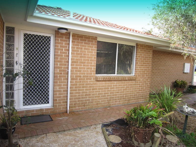 13A Aurora Place, Bateau Bay NSW 2261