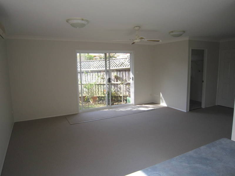 13A Aurora Place, Bateau Bay NSW 2261