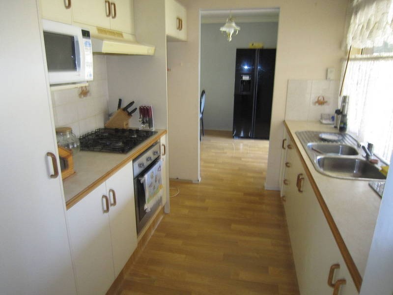 10 Betty Anne Place, Mardi NSW 2259