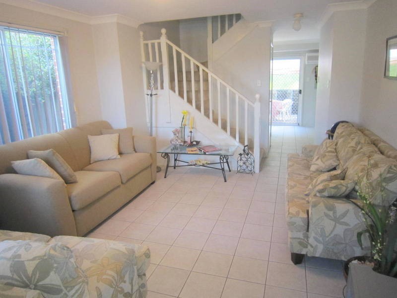 8a Gretal Court, Tuggerah NSW 2259