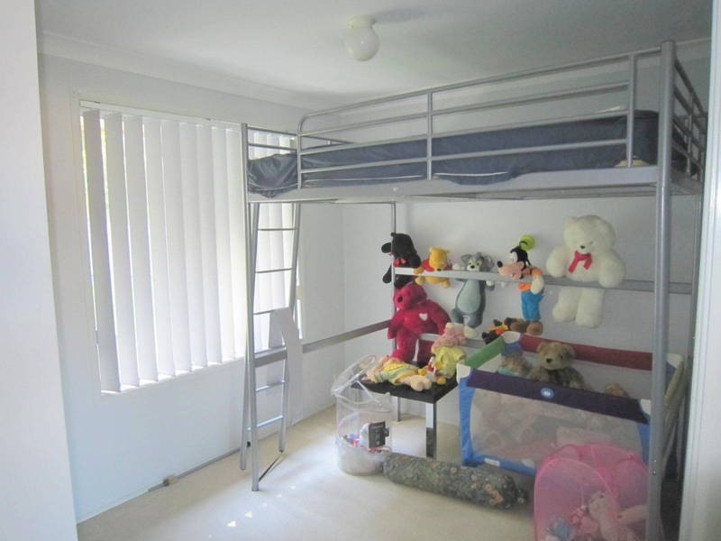 8a Gretal Court, Tuggerah NSW 2259