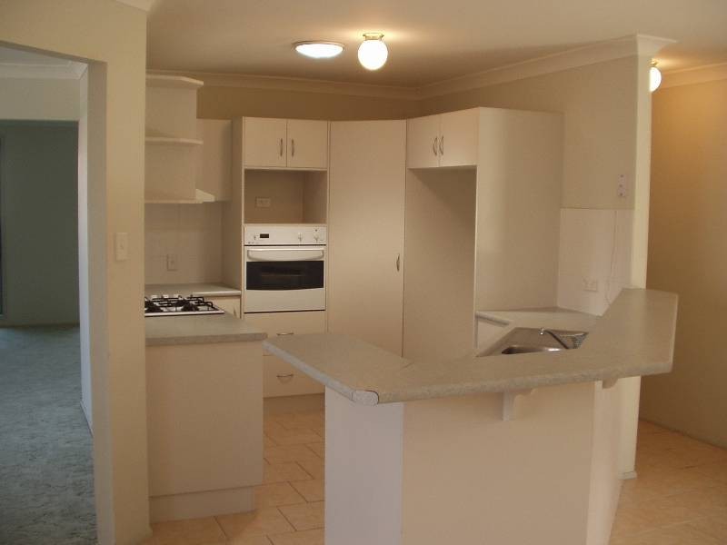 27 Dehavilland Circuit, Hamlyn Terrace NSW 2259