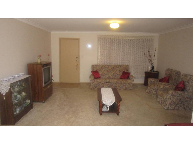 14/4 Gavenlock Road South, Tuggerah NSW 2259