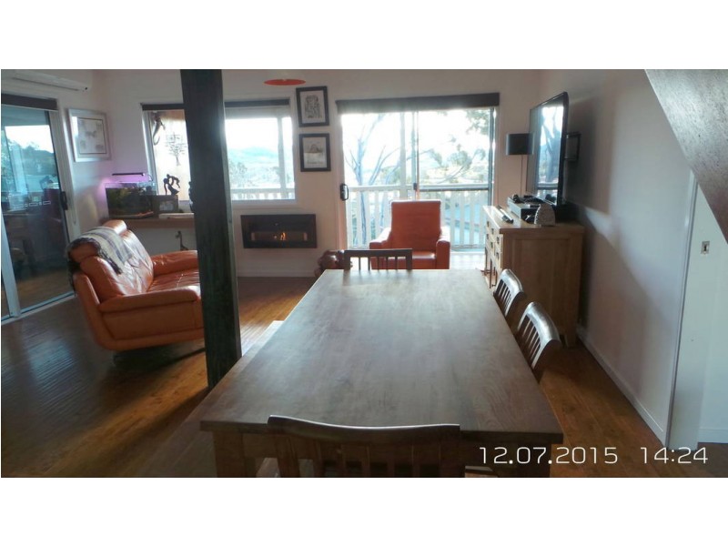 10 Yumbool Cl, Forresters Beach NSW 2260