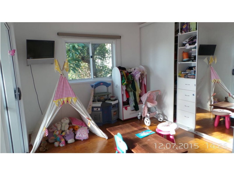 10 Yumbool Cl, Forresters Beach NSW 2260