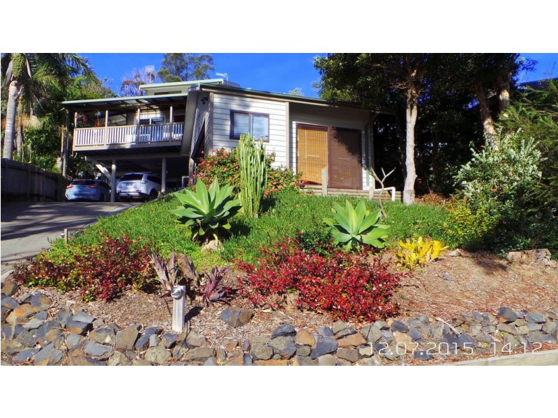 10 Yumbool Cl, Forresters Beach NSW 2260