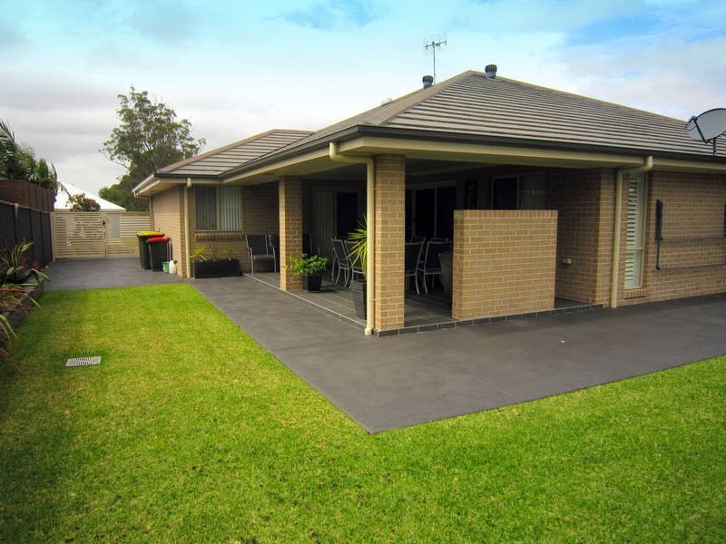 3 Queenscliff Place, Mardi NSW 2259