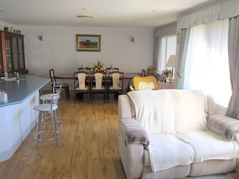 3 Burnie Place, Mardi NSW 2259