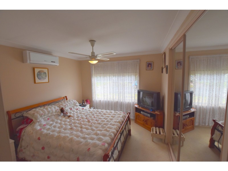 20 Monica Grove, Mardi NSW 2259