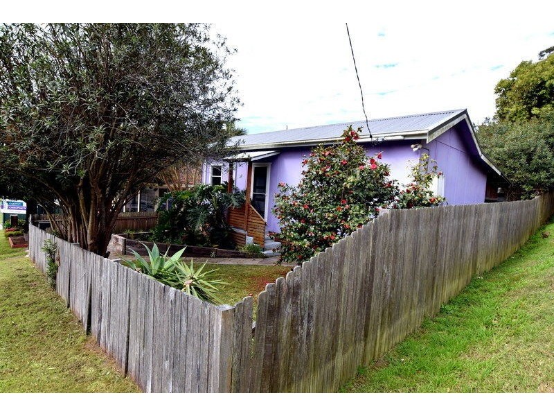 5 Gavenlock Road, Tuggerah NSW 2259