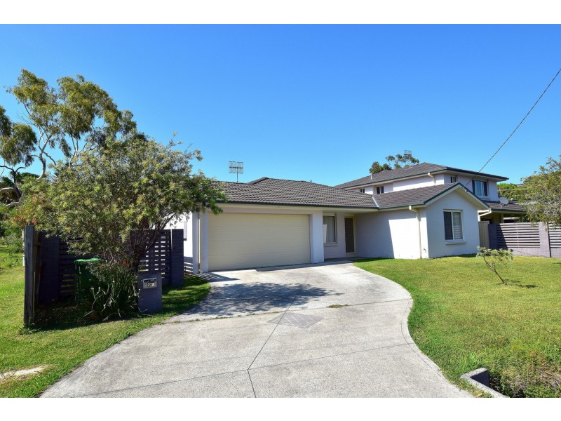 2 Papala Ave, Bateau Bay NSW 2261