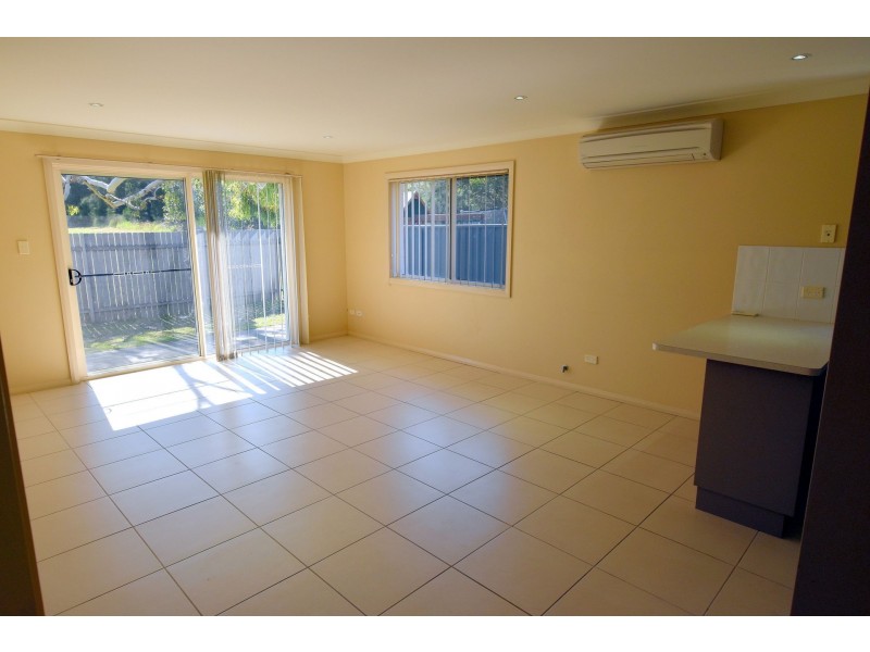2 Papala Ave, Bateau Bay NSW 2261