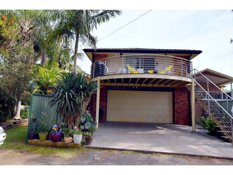 40 Aloha Drive, Chittaway Bay NSW 2261