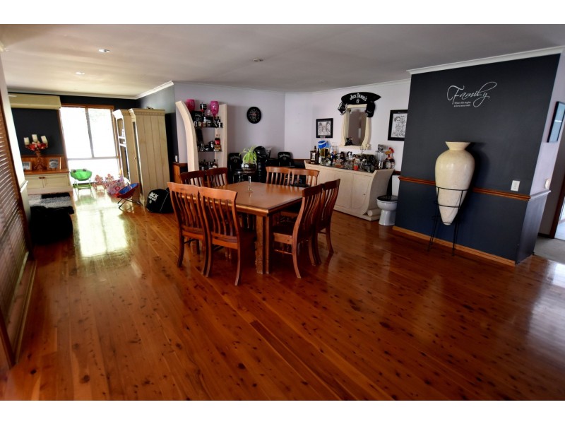 6 Woolmers Crescent, Mardi NSW 2259