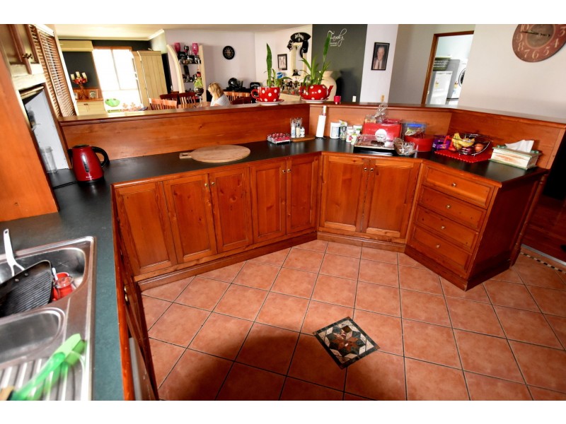 6 Woolmers Crescent, Mardi NSW 2259