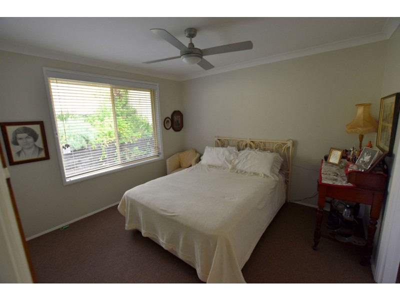 28 Burbank Dr, Tuggerah NSW 2259