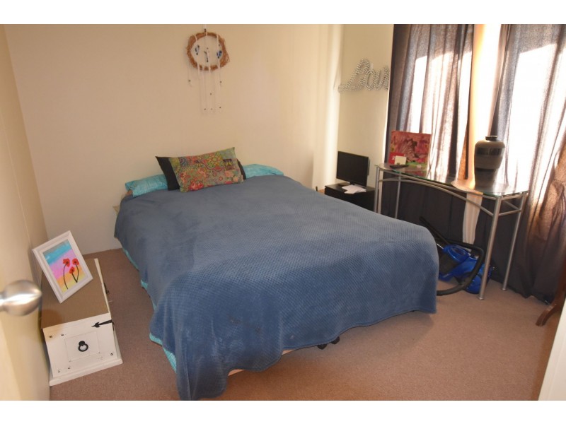 308 Lakedge Avenue, Berkeley Vale NSW 2261