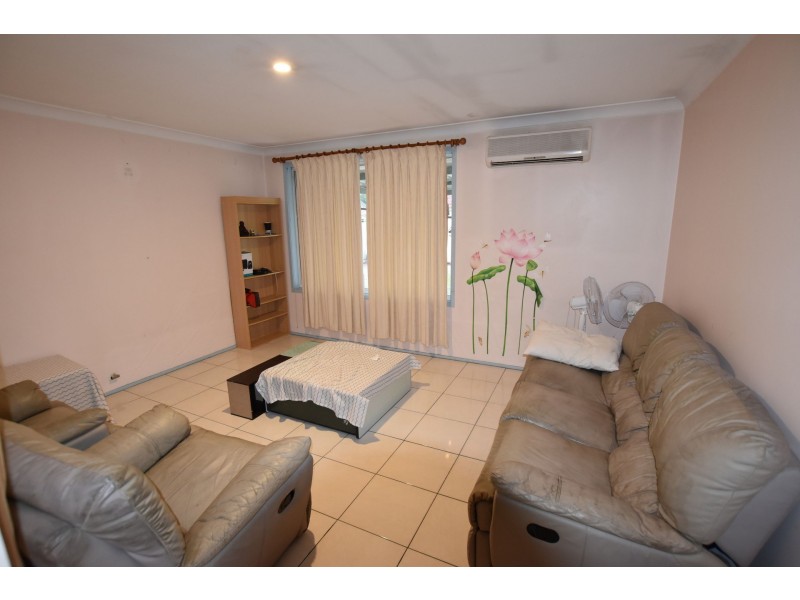 27 Betty Anne Place, Mardi NSW 2259