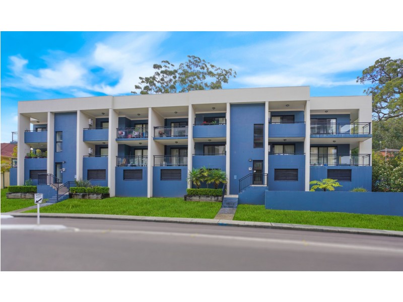 3/8 Bent Street, Gosford NSW 2250