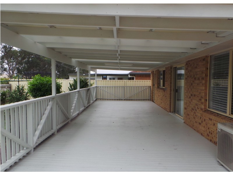 16 Betty Anne Place, Mardi NSW 2259