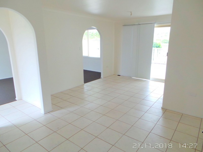 16 Betty Anne Place, Mardi NSW 2259