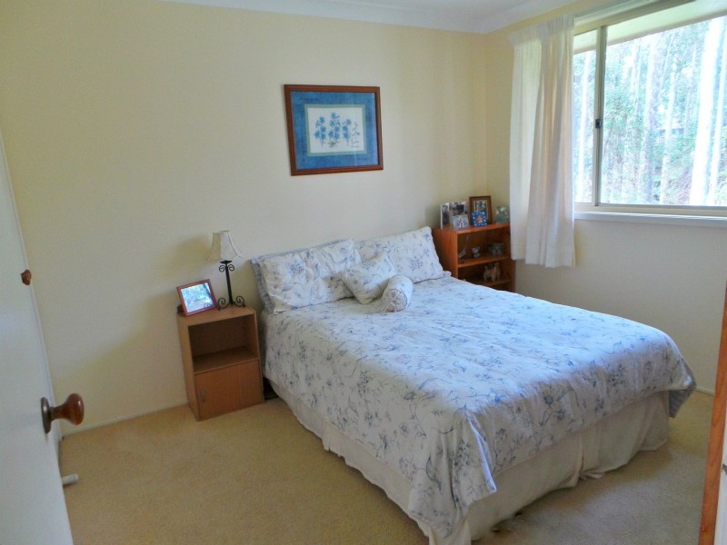 16 Forster Avenue, Watanobbi NSW 2259