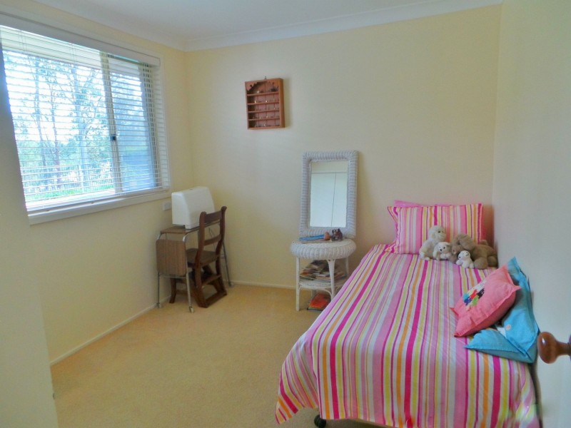 16 Forster Avenue, Watanobbi NSW 2259