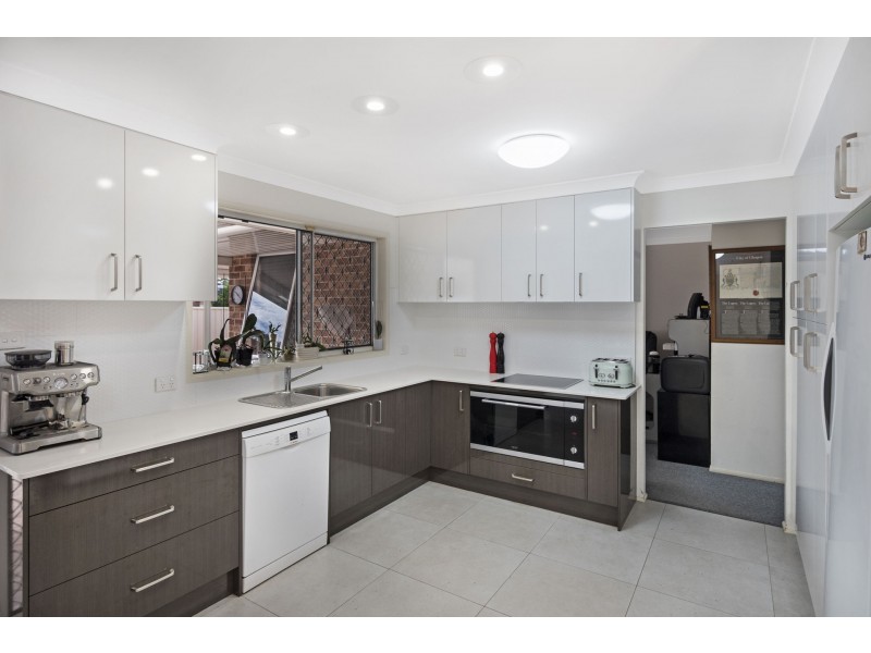 45 Woodbury Park Drive, Mardi NSW 2259