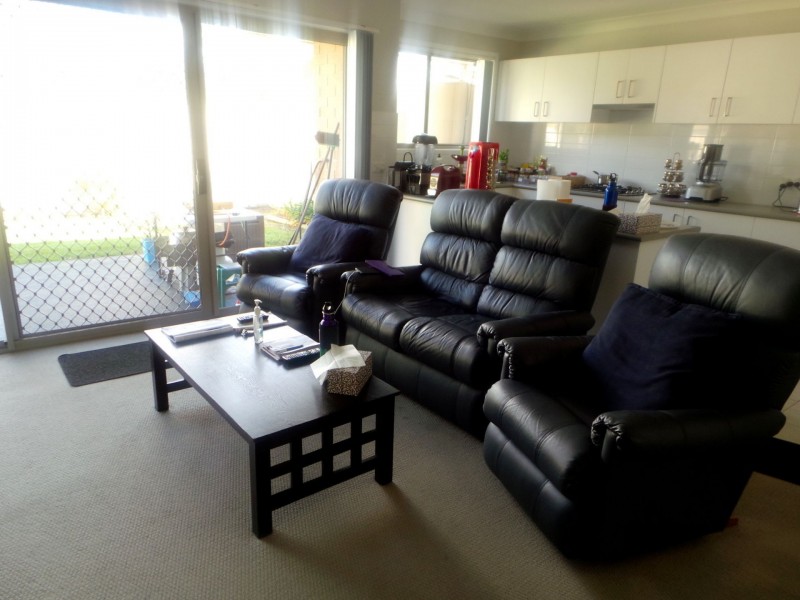 25 Dahlia Avenue, Hamlyn Terrace NSW 2259