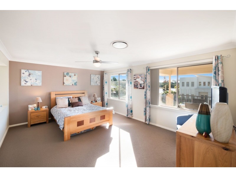 18 Narrabeen Close, Mardi NSW 2259