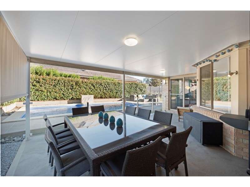 18 Narrabeen Close, Mardi NSW 2259