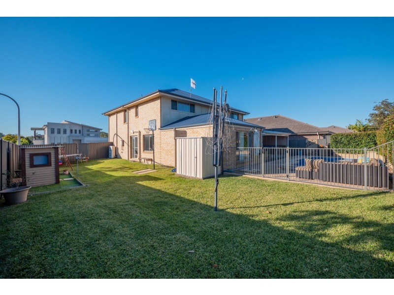 18 Narrabeen Close, Mardi NSW 2259