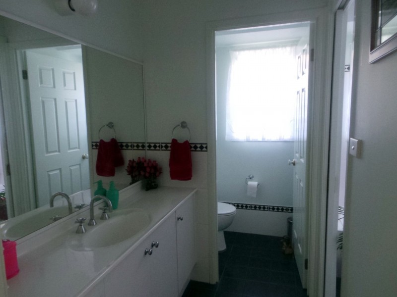 14 Woodbury Park Drive, Mardi NSW 2259