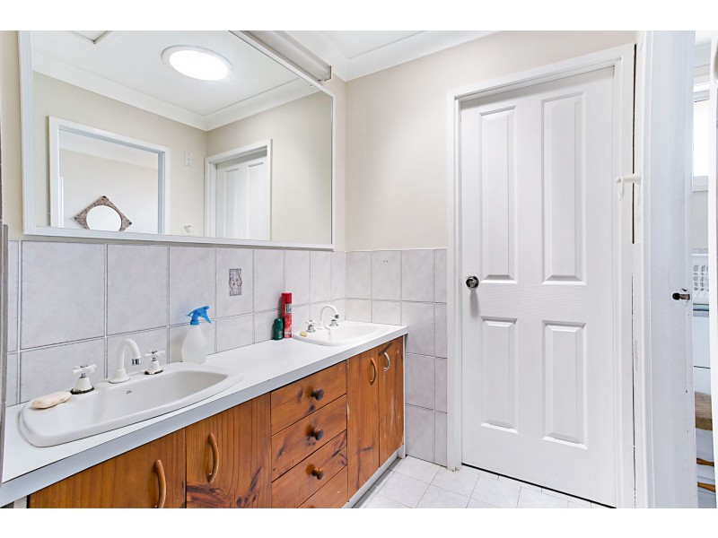 68 Springall Avenue, Wyongah NSW 2259