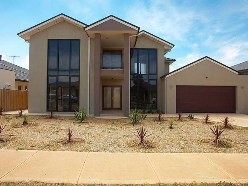 12 Horizon Point, Sanctuary Lakes, Point Cook VIC 3030