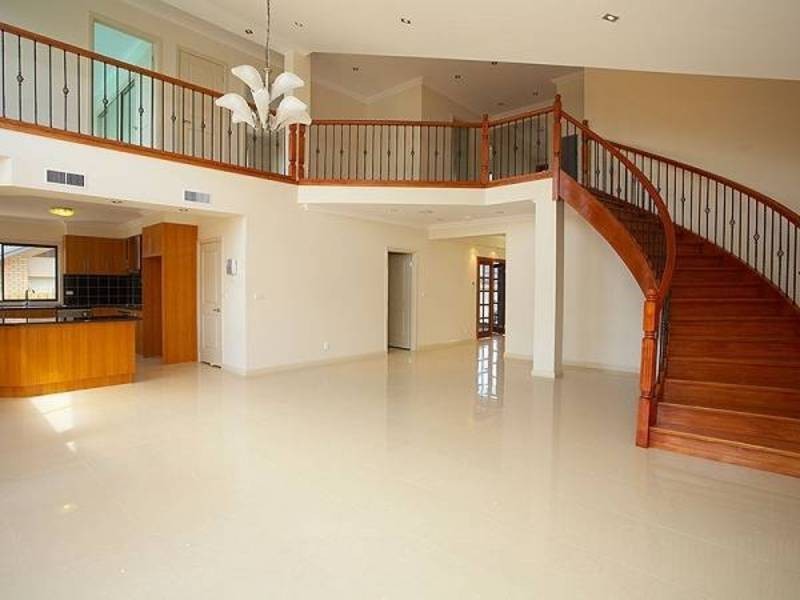 12 Horizon Point, Sanctuary Lakes, Point Cook VIC 3030